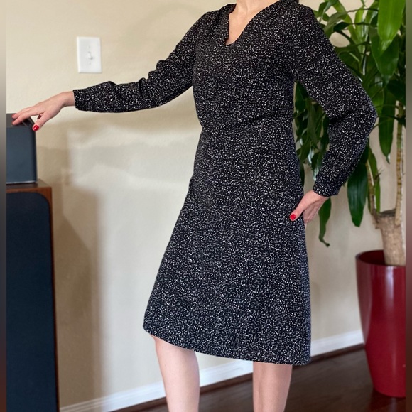 Tie V-Neck Dress - WHITE SPECKLE lined - Picture 16 of 17